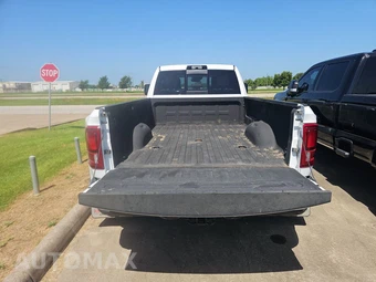 2026 Ram 3500 Laramie Crew Cab Long Bed DRW – miniatura 16
