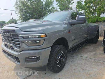 2026 Ram 3500 Laramie Crew Cab Long Bed DRW