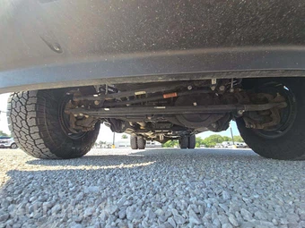 2026 Ram 3500 Laramie Extended Crew Cab Medium Bed DRW – miniatura 17