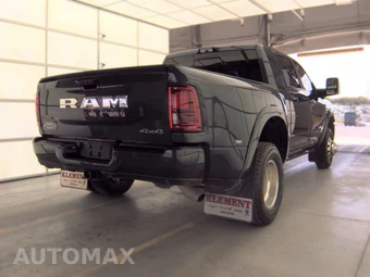 2026 Ram 3500 Longhorn Extended Crew Cab Medium Bed DRW – miniatura 4