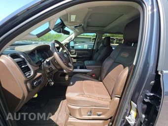 2026 Ram 3500 Longhorn Extended Crew Cab Medium Bed DRW – miniatura 7