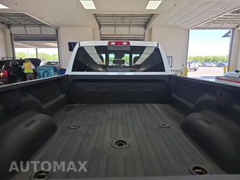 2026 Ram 3500 Tradesman Crew Cab Long Bed DRW - miniatura 13