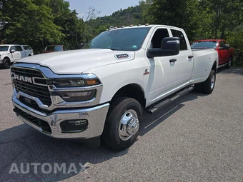 2026 Ram 3500 Tradesman Crew Cab Long Bed DRW - car from the USA, Manheim Buy-Now listing at AUTOMAX