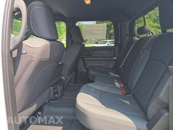 2026 Ram 3500 Tradesman Crew Cab Long Bed DRW - miniatura 13