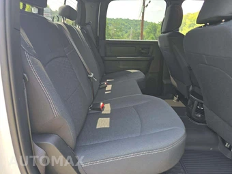 2026 Ram 3500 Tradesman Crew Cab Long Bed DRW - miniatura 16