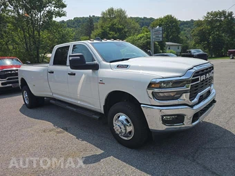 2026 Ram 3500 Tradesman Crew Cab Long Bed DRW - miniatura 4