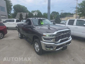 2026 Ram 3500 Tradesman Regular Cab Long Bed – miniatura 4