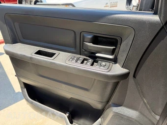 2026 Ram 5500 Cab Chassis Tradesman Crew Cab DRW - miniatura 15