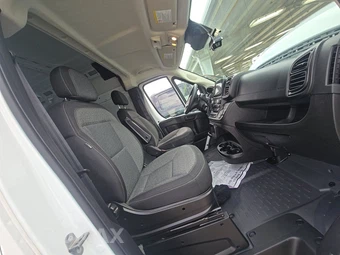 2026 Ram ProMaster 2500 Cargo Van Tradesman w/Passenger Seat High Roof 159.0" WB - miniatura 8