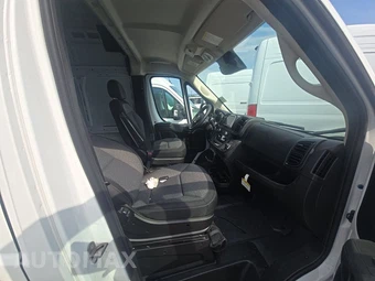 2026 Ram ProMaster 2500 Cargo Van Tradesman w/Passenger Seat High Roof 159.0" WB - miniatura 8