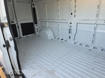 2026 Ram ProMaster 2500 Cargo Van Tradesman w/Passenger Seat High Roof 159.0" WB - miniatura 13