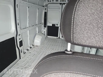 2026 Ram ProMaster 2500 Cargo Van Tradesman w/Passenger Seat High Roof 159.0" WB - miniatura 13