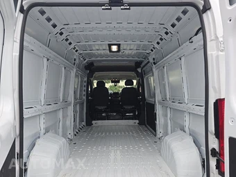 2026 Ram ProMaster 2500 Cargo Van Tradesman w/Passenger Seat High Roof 159.0" WB - miniatura 15