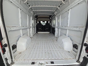 2026 Ram ProMaster 2500 Cargo Van Tradesman w/Passenger Seat High Roof 159.0" WB - miniatura 16