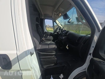 2026 Ram ProMaster 2500 Cargo Van Tradesman w/Passenger Seat High Roof 159.0" WB - miniatura 8