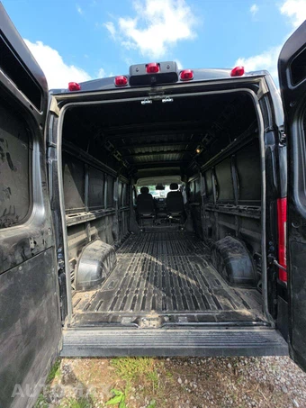 2026 Ram ProMaster 2500 Cargo Van Tradesman w/Passenger Seat High Roof 159.0" WB - miniatura 14