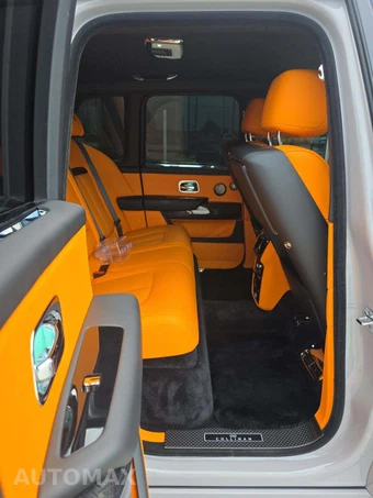 2026 Rolls-Royce Cullinan Black Badge – miniatura 13