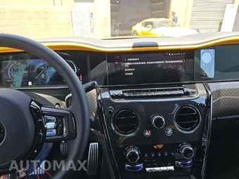 2026 Rolls-Royce Cullinan Black Badge – miniatura 10