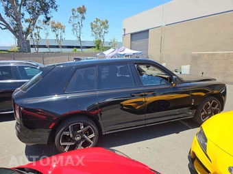 2026 Rolls-Royce Cullinan Black Badge – miniatura 4