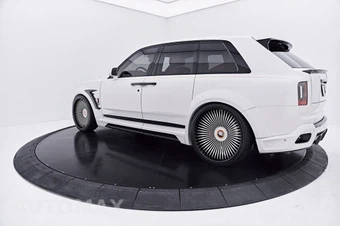 2026 Rolls-Royce Cullinan - miniatura 21