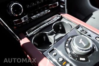 2026 Rolls-Royce Cullinan - miniatura 64