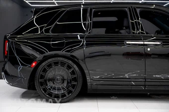 2026 Rolls-Royce Cullinan - miniatura 11