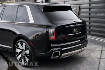 2026 Rolls-Royce Cullinan - miniatura 12