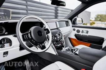 2026 Rolls-Royce Cullinan - miniatura 2