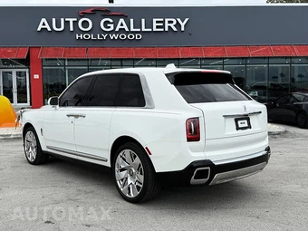 2026 Rolls-Royce Cullinan – miniatura 3