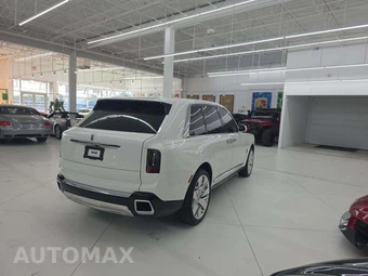 2026 Rolls-Royce Cullinan – miniatura 7