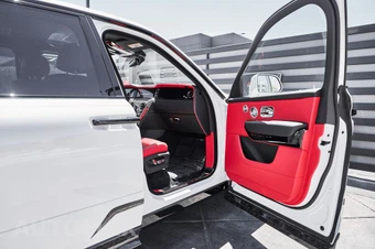 2026 Rolls-Royce Cullinan - miniatura 32