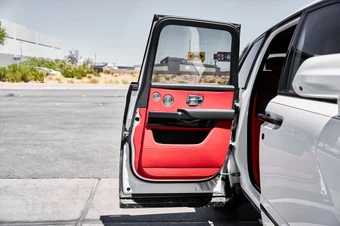 2026 Rolls-Royce Cullinan - miniatura 35
