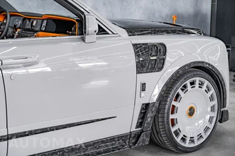 2026 Rolls-Royce Cullinan – miniatura 16