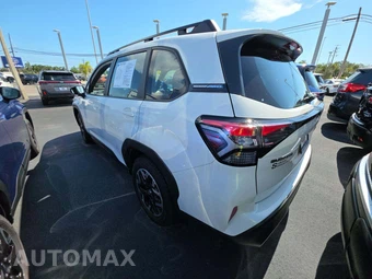 2026 Subaru Forester - miniatura 2