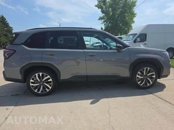 2026 Subaru Forester Touring - miniatura 4