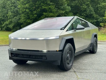 2026 Tesla Cybertruck Crew Cab Medium Bed - car from the USA, Manheim Buy-Now listing at AUTOMAX