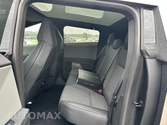 2026 Tesla Cybertruck Crew Cab Medium Bed - miniatura 14
