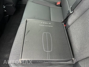 2026 Tesla Cybertruck Crew Cab Medium Bed - miniatura 15