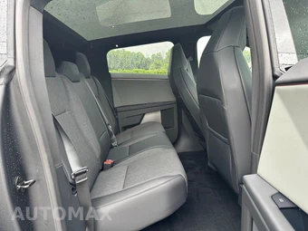 2026 Tesla Cybertruck Crew Cab Medium Bed - miniatura 18