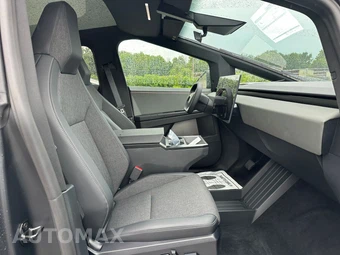 2026 Tesla Cybertruck Crew Cab Medium Bed - miniatura 20
