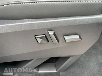 2026 Tesla Cybertruck Crew Cab Medium Bed - miniatura 22