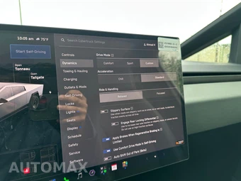 2026 Tesla Cybertruck Crew Cab Medium Bed - miniatura 26