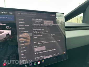 2026 Tesla Cybertruck Crew Cab Medium Bed - miniatura 27