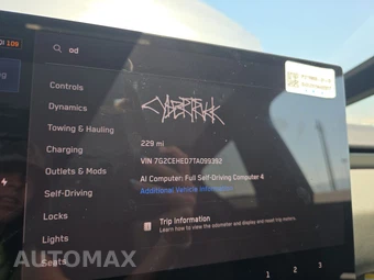 2026 Tesla Cybertruck Crew Cab Medium Bed - miniatura 12