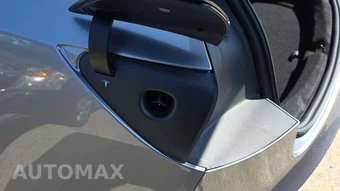 2026 Tesla Model 3 Performance - miniatura 18