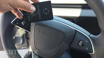 2026 Tesla Model 3 Performance - miniatura 20