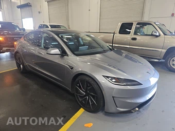 2026 Tesla Model 3 Performance - miniatura 3