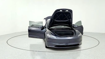 2026 Tesla Model 3 Premium - miniatura 12