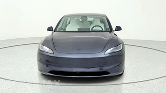 2026 Tesla Model 3 Premium - miniatura 2