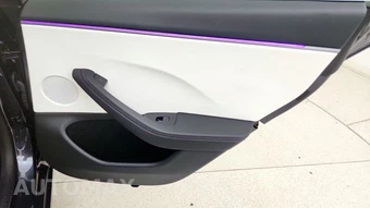 2026 Tesla Model 3 Premium - miniatura 41